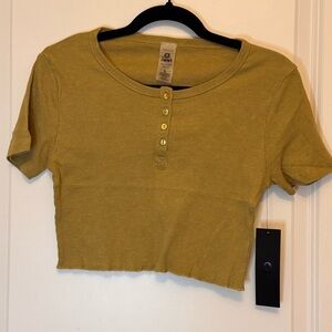 Mono B Green Buttoned Crop T-Shirt